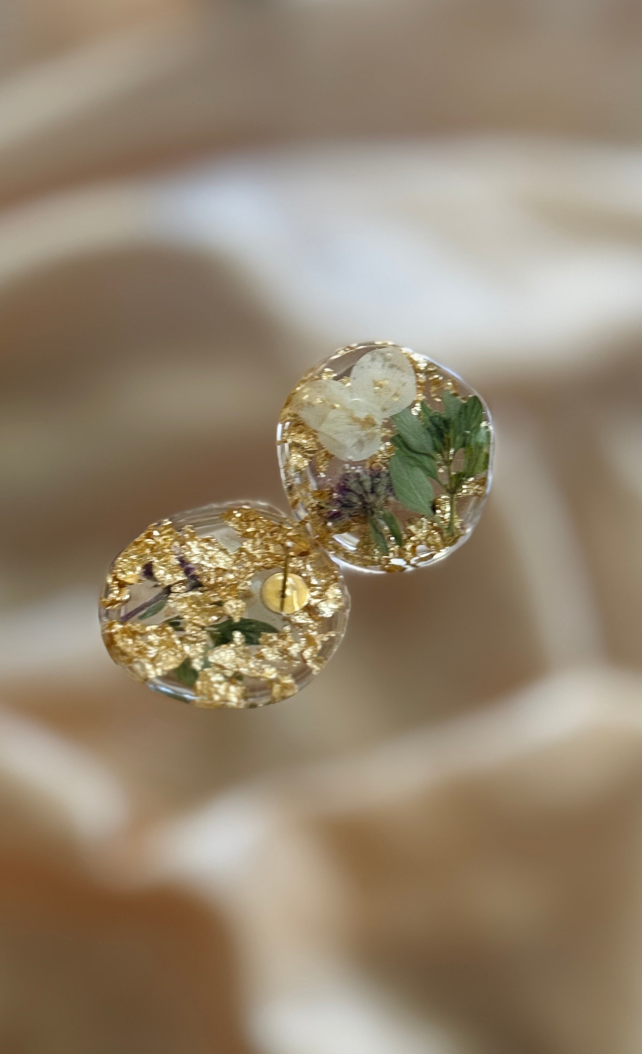 Floral Accessories Set