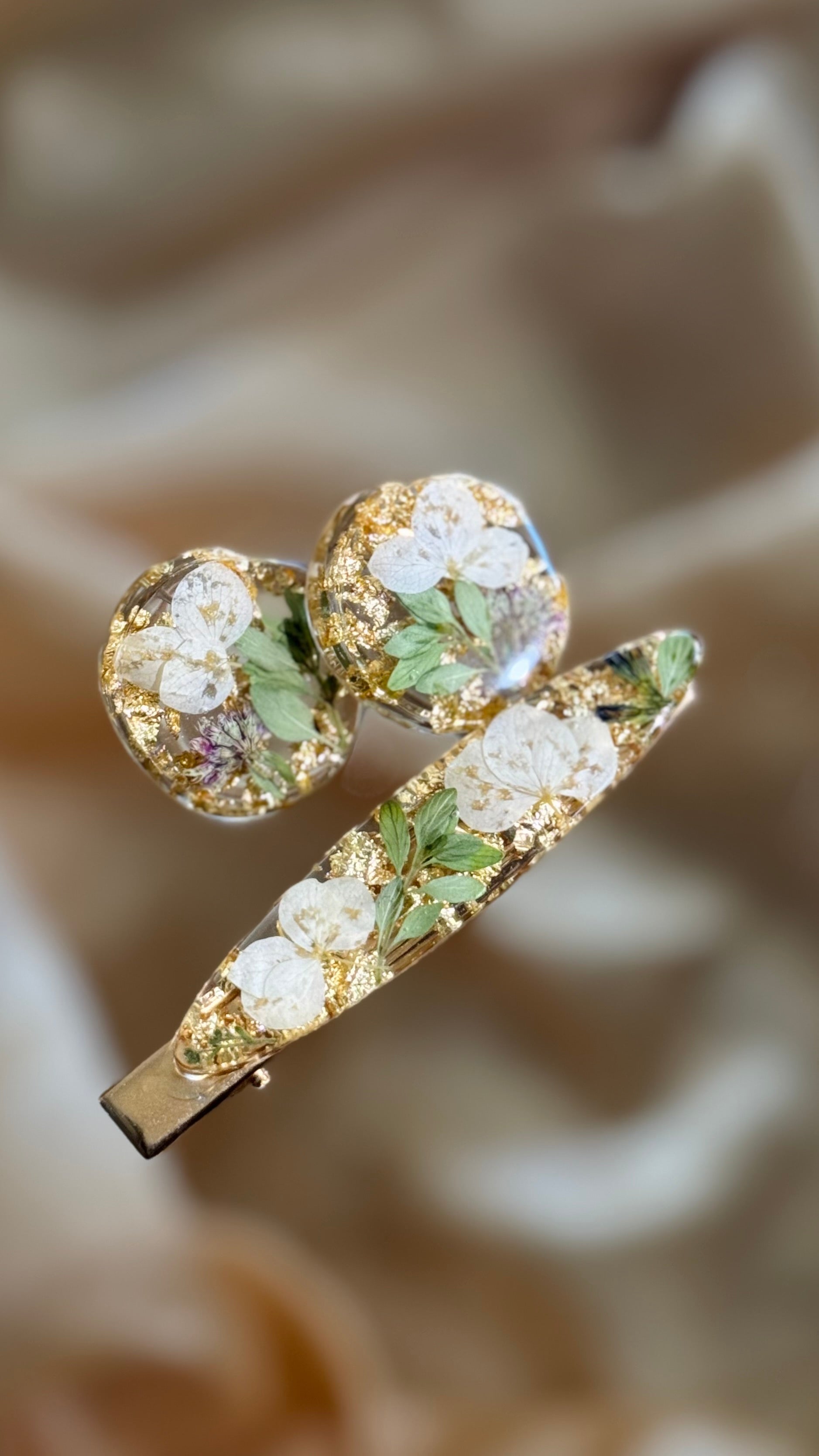 Floral Accessories Set